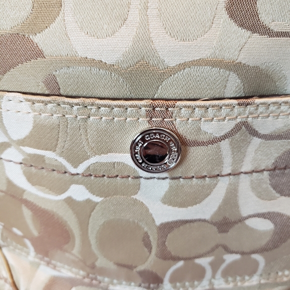 Coach purse - Picture 11 of 12